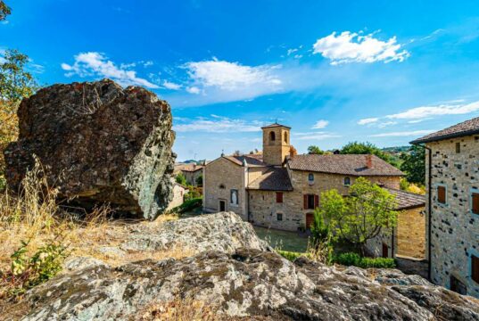 Serramazzoni: cosa vedere nel borgo dell’Appennino modenese e la sua affascinante storia Cosa vedere a Serramazzoni