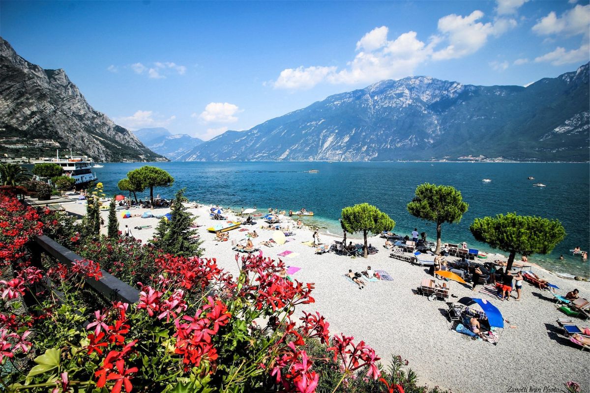 Spiaggia Fonte Torrente San Giovanni – Limone sul Garda