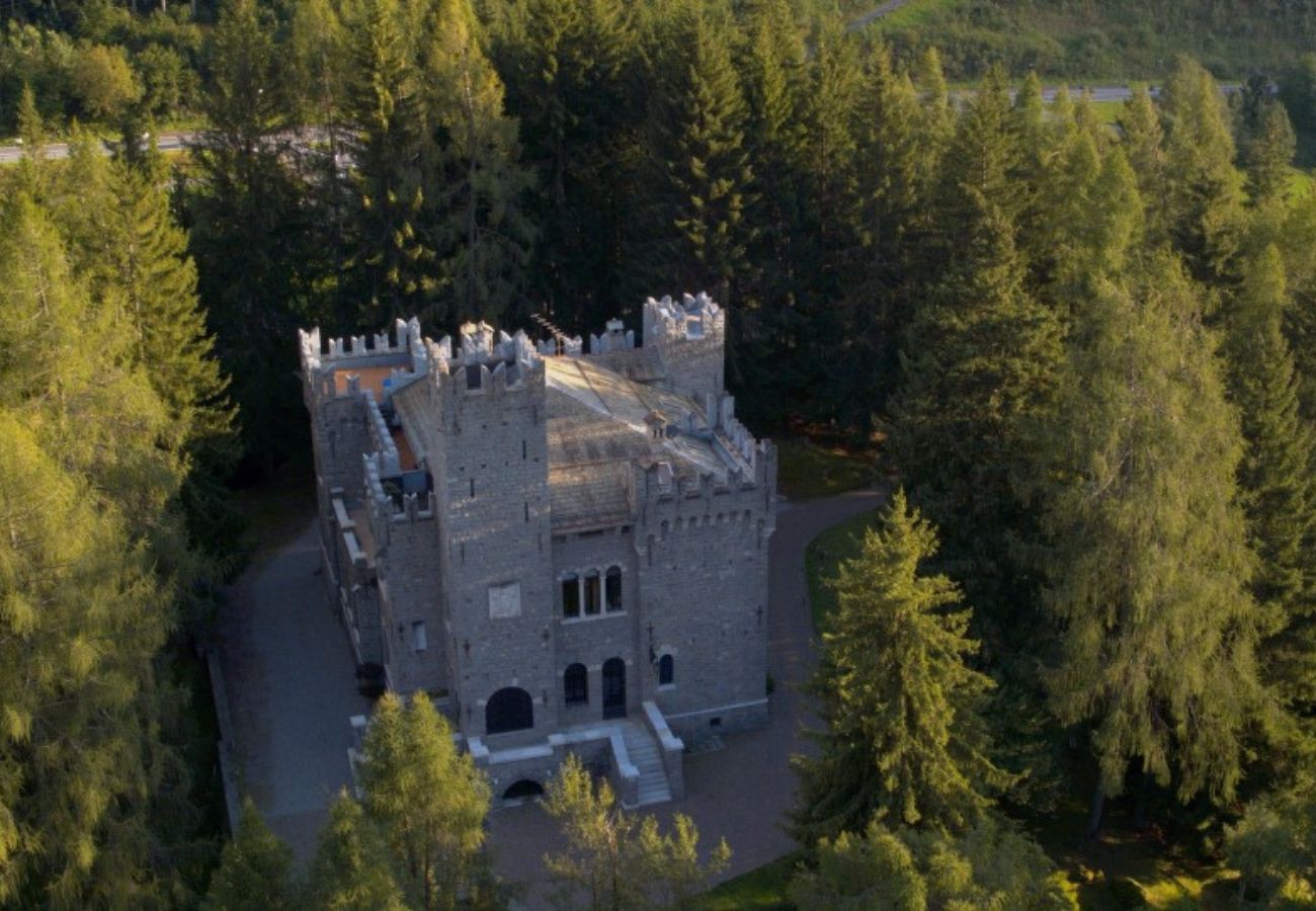 Castello di Castelpoggio